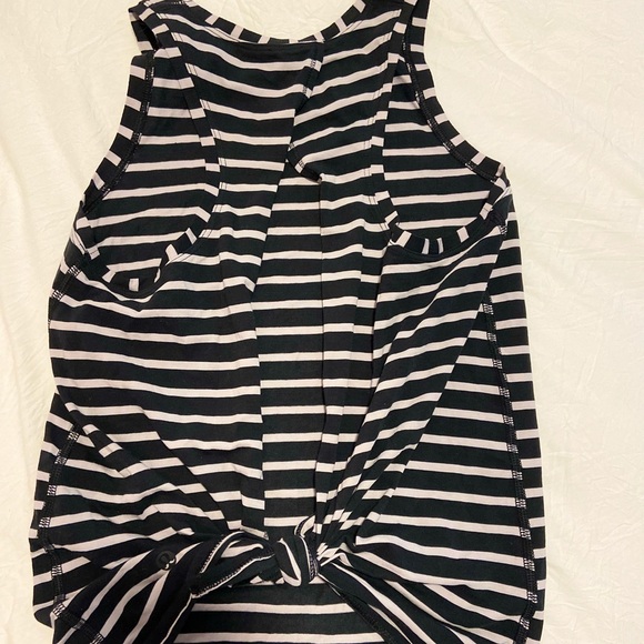 LULULEMON TANK — Never worn! - Picture 6 of 6